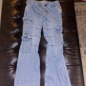 PacSun Low Rise Flare Jeans Size 25